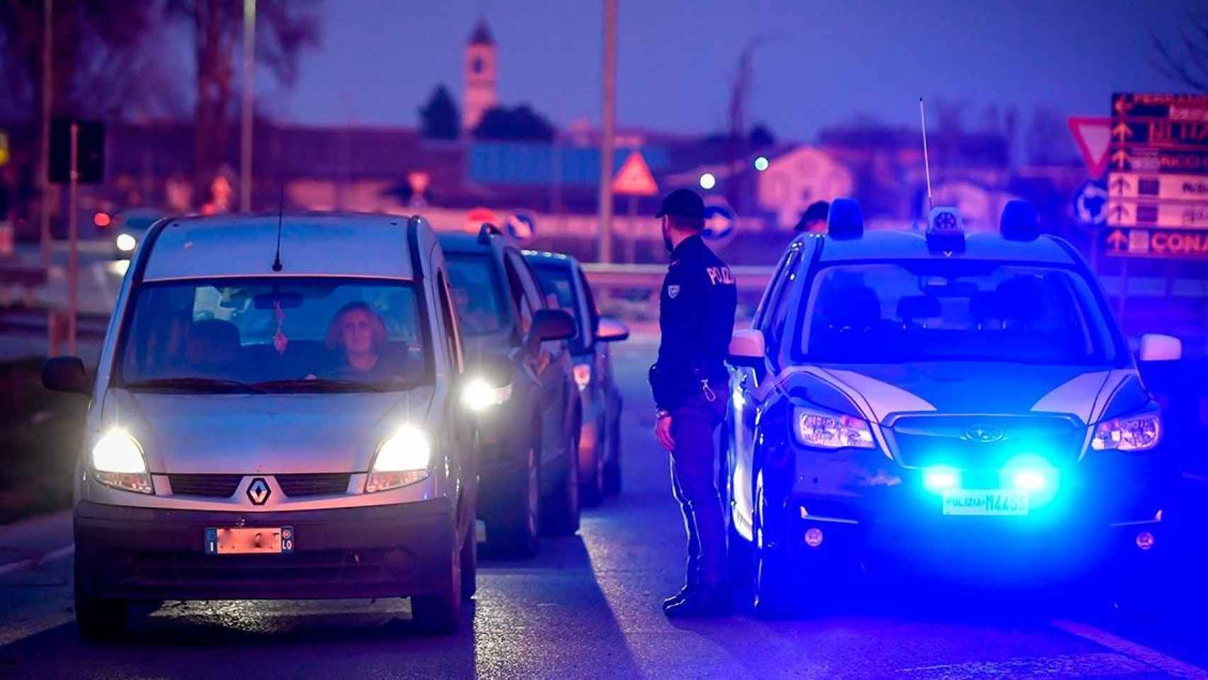 Un agente de la policía italiana en un control / EP