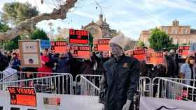 Mossos reclaman mejoras laborales ante el Parlament / TWITTER