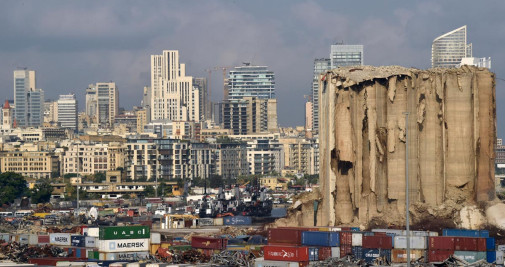 Los destrozos en el puerto de Beirut / EPA