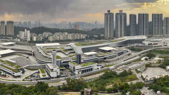 Aeropuerto Internacional de Hong Kong / CEDIDA