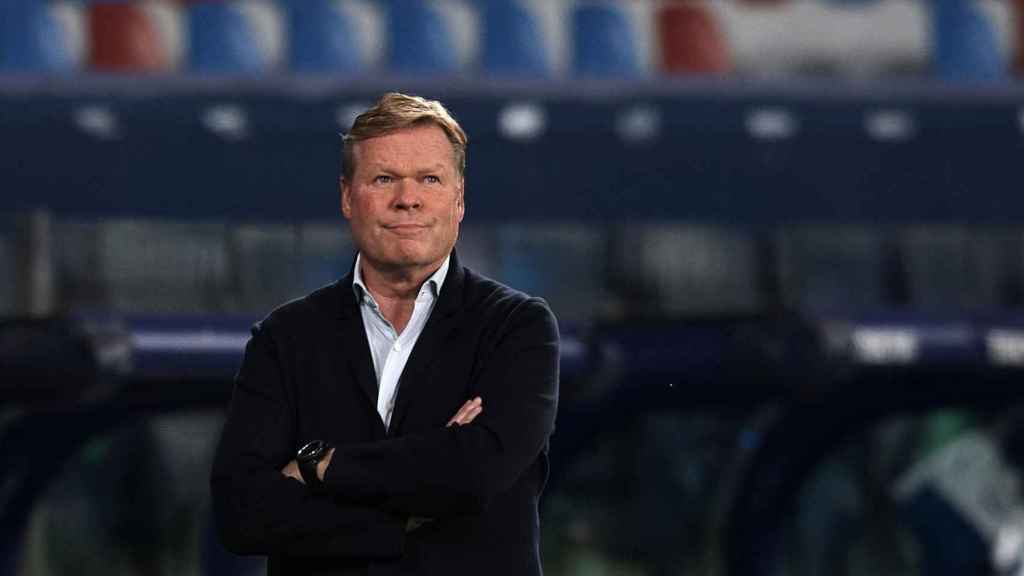 Ronald Koeman en el partido contra el Levante / EFE