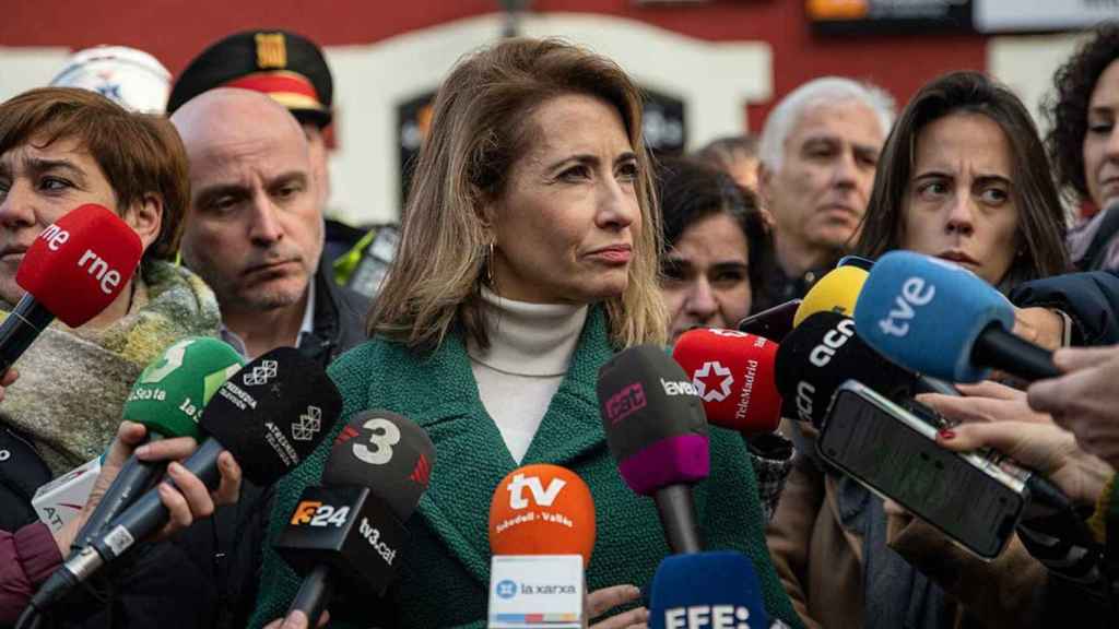 La ministra de Transportes, Raquel Sànchez, en la estación de Montcada i Reixac / EUROPA PRESS