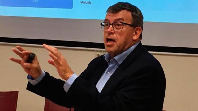 Jordi William Carnes, exdirector general de Turisme de Barcelona, durante una presentación pública / CG