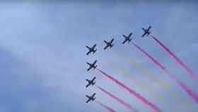 El Ejército del Aire saluda Tarragona con la bandera española