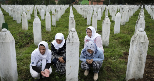 Cementerio en memoria de las víctimas de la masacre de Srebrenica, cometida durante la guerra de los Balcanes / EP