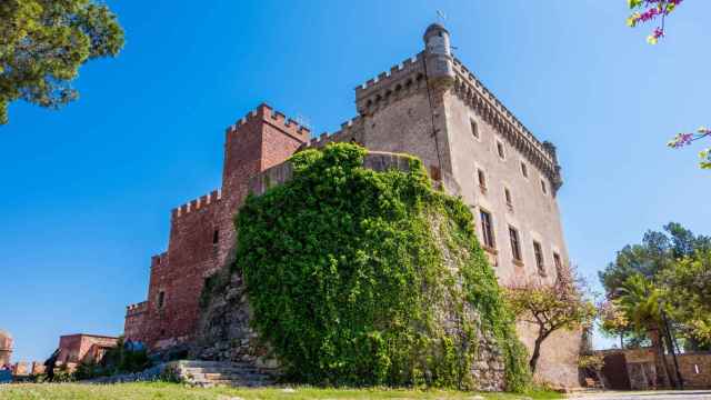 Exterior del castillo de Castelldefels que reabre este viernes y pasa a estar gestionado por Advanced Leisure Services / ALS