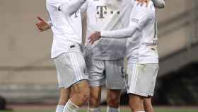 Muller, Lewandowski y Coutinho celebrando un gol del Bayern en la Bundesliga / EFE