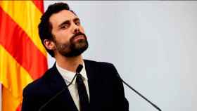 El presidente del Parlament, Roger Torrent, en una comparecencia pública / EFE