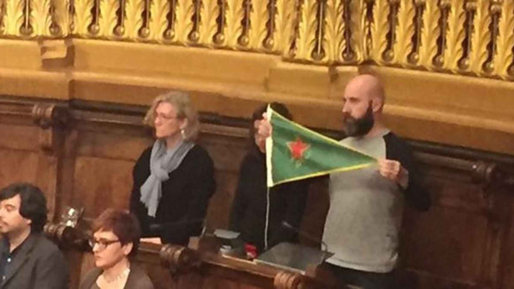 El concejal de la CUP, Josep Garganté, en un pleno municipal.