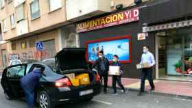 Ciudadanos chinos donan mascarillas a la policía frente al coronavirus / SUP