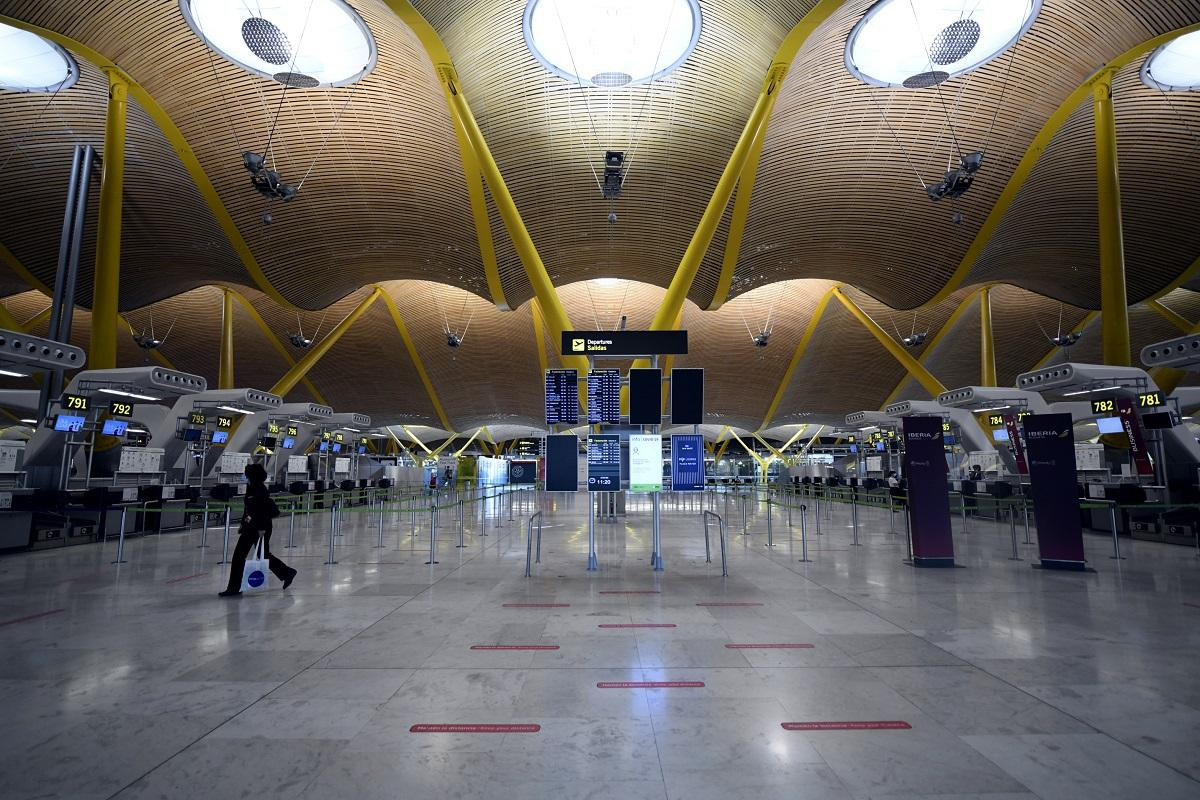 Terminal T4 casi vacía en el Aeropuerto de Madrid-Barajas Adolfo Suárez, propiedad de Aena / EUROPA PRESS