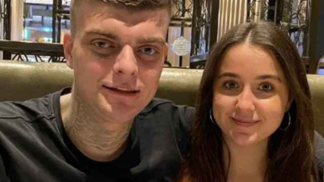 Jack y Ashely, la pareja que se conoció por Tinder /FACEBOOK