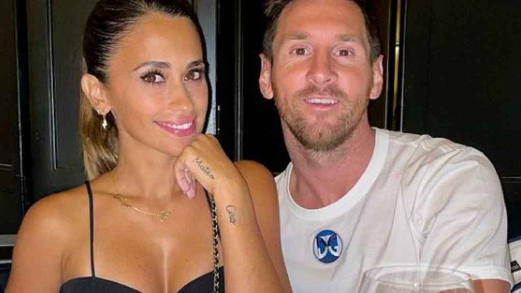 Antonella Roccuzzo y Leo Messi disfrutan de la noche parisina