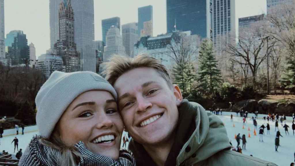 Frenkie de Jong y Mikky en Nueva York estas navidades / INSTAGRAM