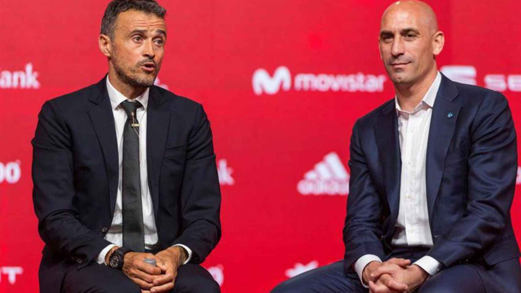 Luis Enrique, junto a Luis Rubiales en su presentación como seleccionador | EFE