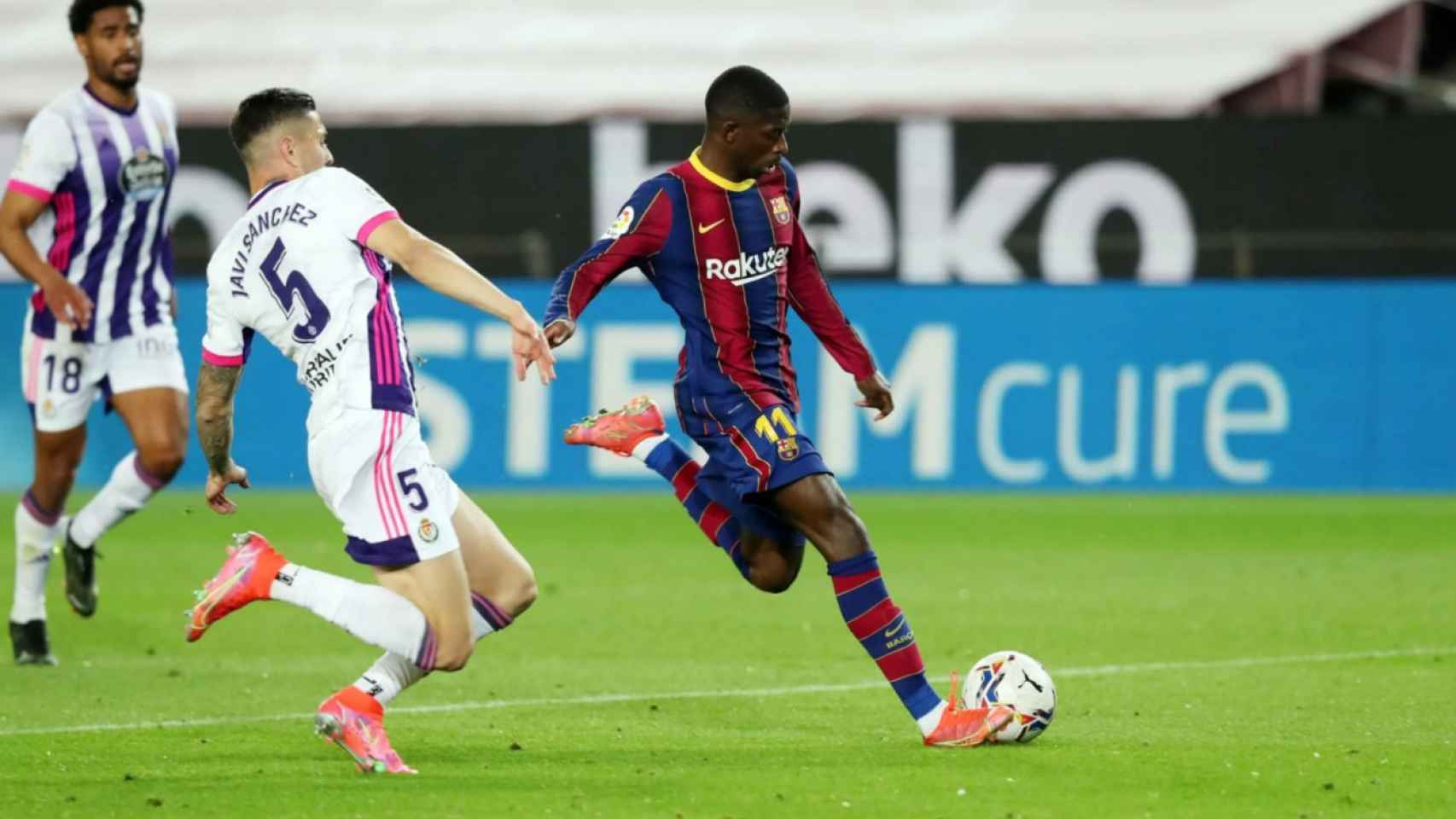 Dembelé en una acción contra el Valladolid / FC Barcelona