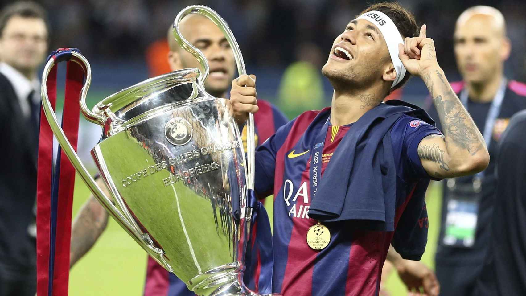 Neymar, celebrando la Champions de 2015 con el Barça | EFE