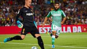 Una foto de Marc Ter Stegen durante el partido ante el Betis / EFE