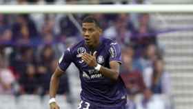 Todibo con la camiseta del Toulouse / EFE