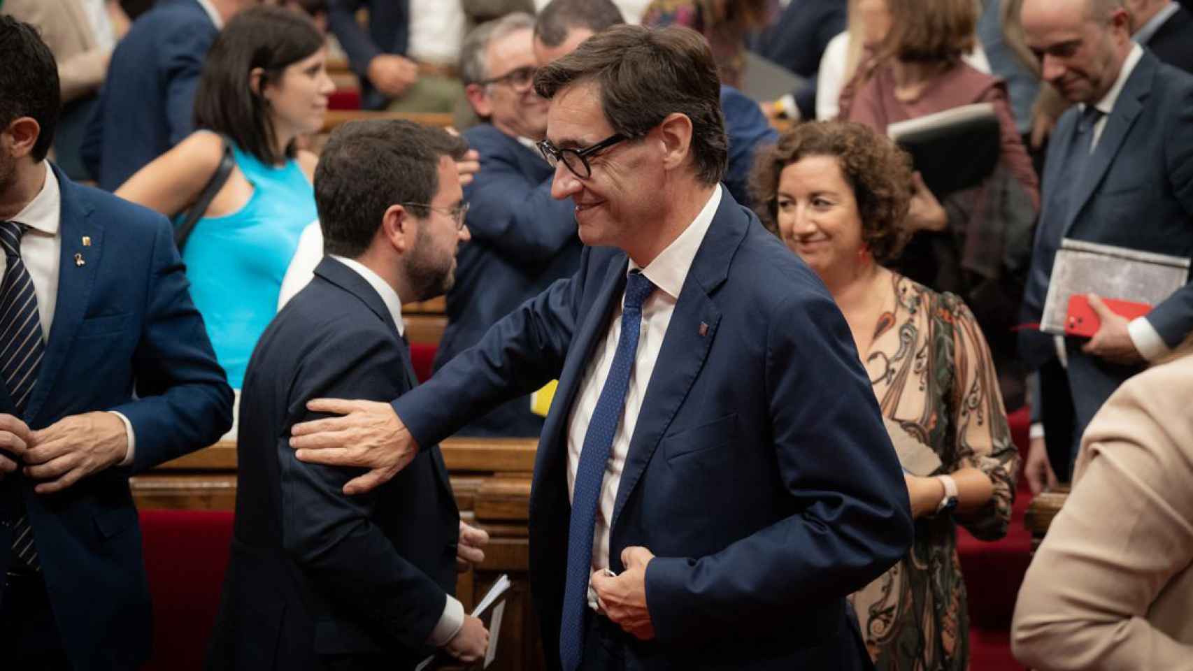 Salvador Illa y Pere Aragonès en el Parlament