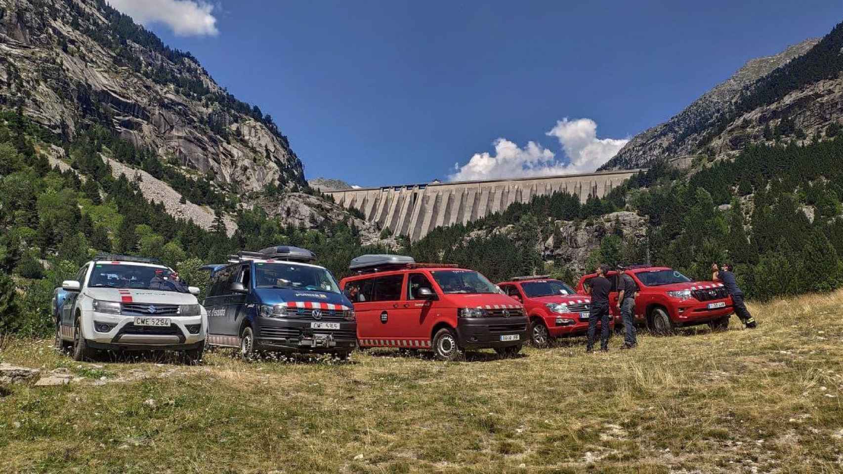 Dispositivo de búsqueda de un excursionista muerto en Lleida / BOMBERS