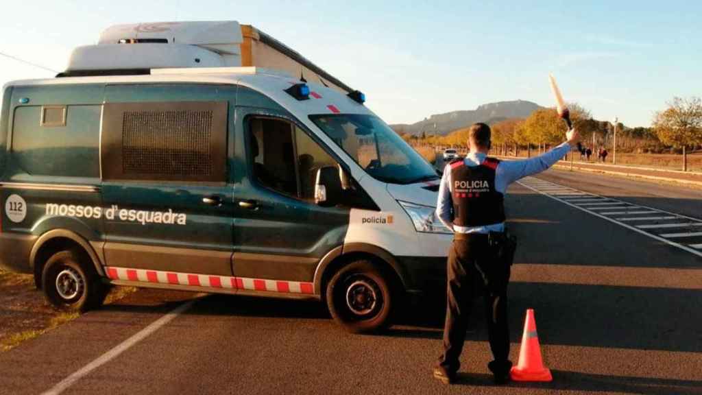 Imagen de un control de carreteras de Mossos d'Esquadra / CME