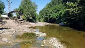 Entorno del río Gurri, después de la retirada de una vieja esclusa / ACA