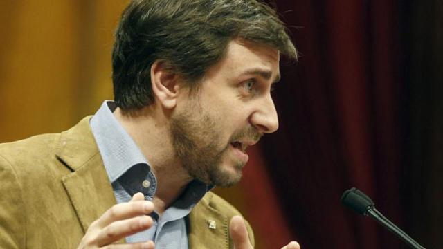 El consejero catalán de Salud, Toni Comín, en una comparecencia anterior en el Parlament / EFE