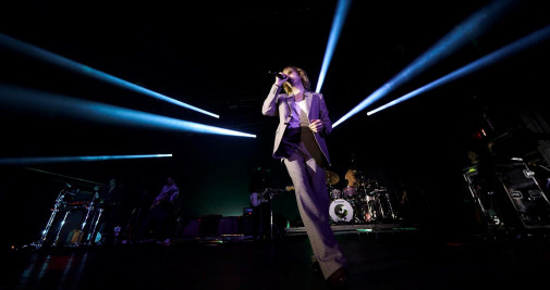 El músico californiano Beck, durante su concierto del Primavera Sound anoche en el Razzmatazz - EFE/Alejandro García