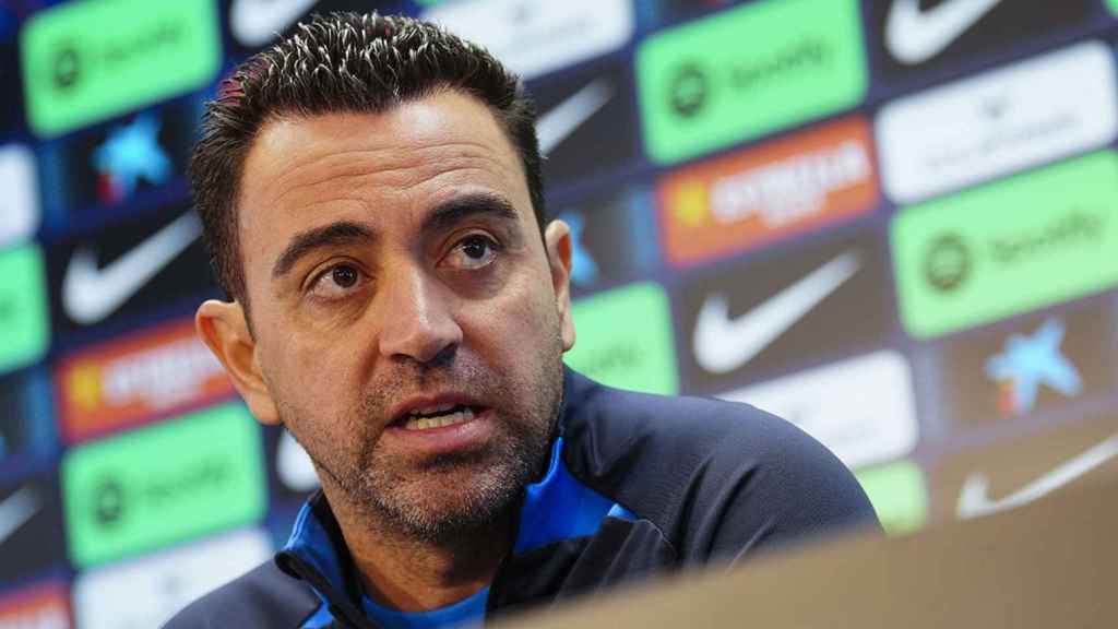 Xavi Hernández, en una rueda de prensa del Barça / EFE