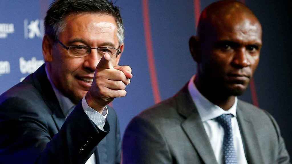 Bartomeu, presidente del Barça y Abidal en la presentación de Griezmann / EFE