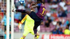 Una foto de Ousmane Dembélé durante el partido frente al PSV / EFE