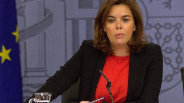 La vicepresidenta del Gobierno, Soraya Sáenz de Santamaría, en la rueda de prensa posterior al Consejo de Ministros de este viernes