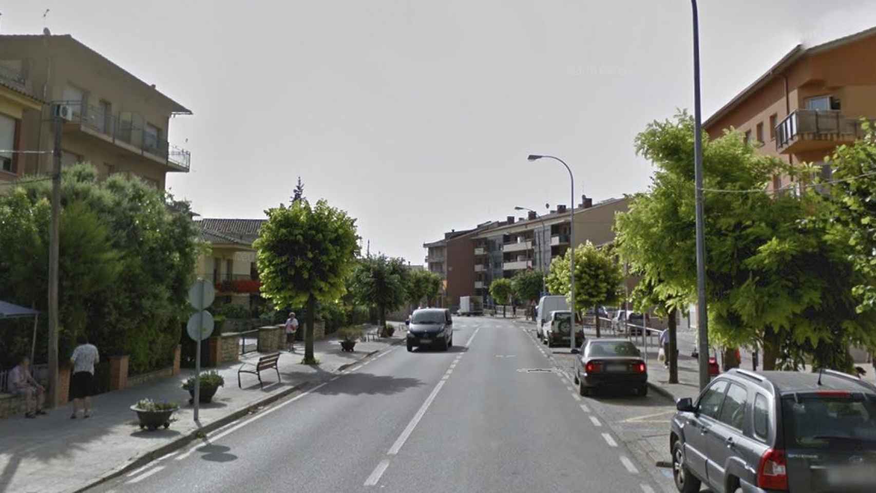 Una calle de Moyà, uno de los municipios en el que los detenidos perpetraron los robos / MAPS