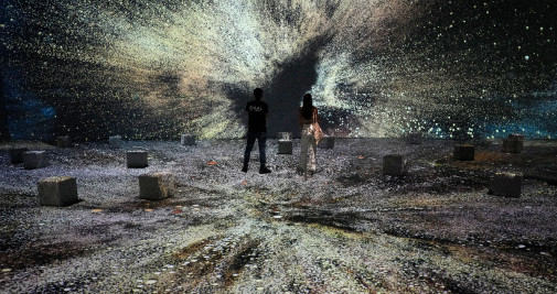 Una de las proyecciones de la exposición ‘Dalí Cibernético’ en Barcelona / Alejandro García – EFE