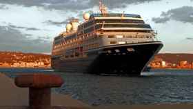 El crucero Zamara Pursuit, llegando a Palamós (Girona) / GENERALITAT