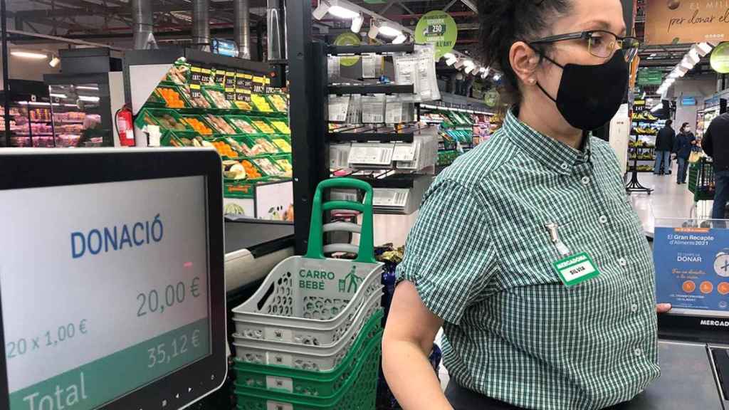 Una donación para el Gran Recapte efectuada en una tienda de Mercadona / MERCADONA