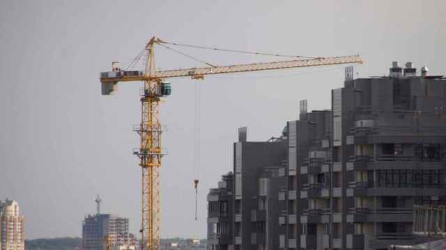 Un edificio en construcción en Cataluña, sector con múltiples suspensiones de pagos