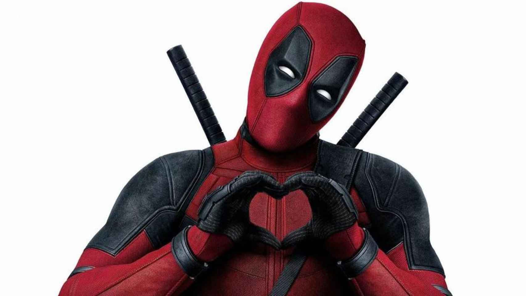 Deadpool haciendo un corazón / DEADPOOL 2