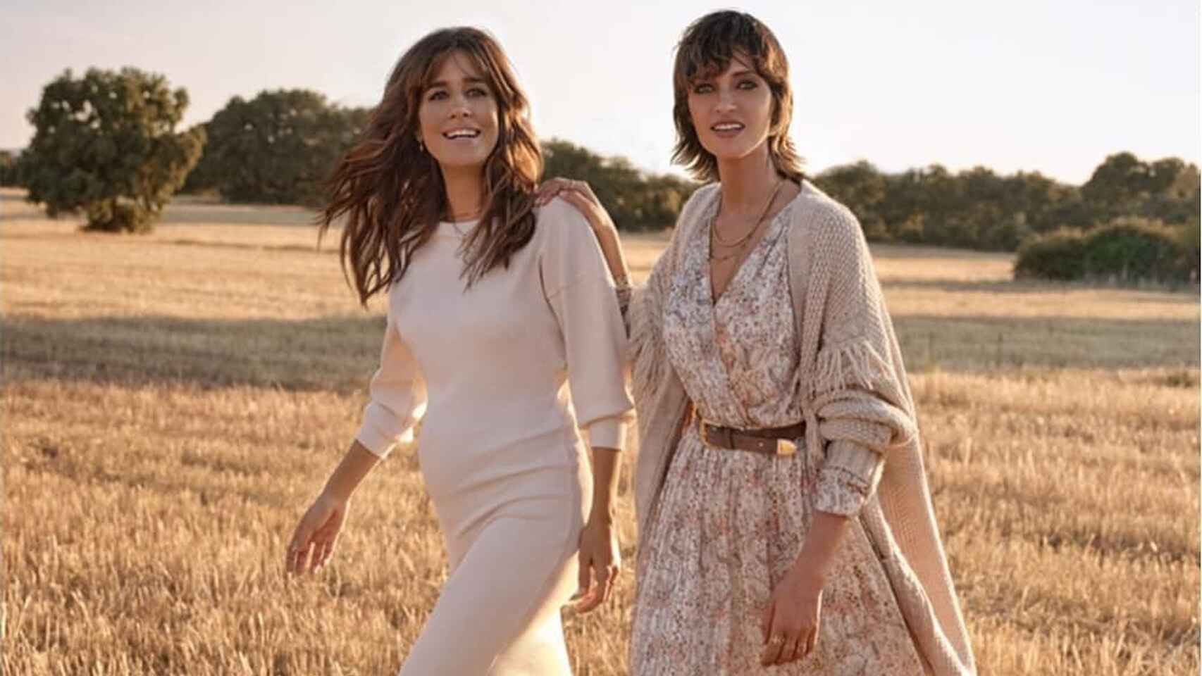 Sara Carbonero e Isabel Jiménez se toman unas fotos en Almería para promocionar Slow love