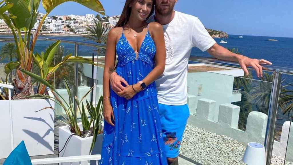 Antonella Roccuzzo y Leo Messi