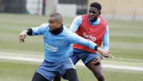 Una foto de Prince Boateng y Samuel Umtiti durante un entrenamiento del Barça / FCB