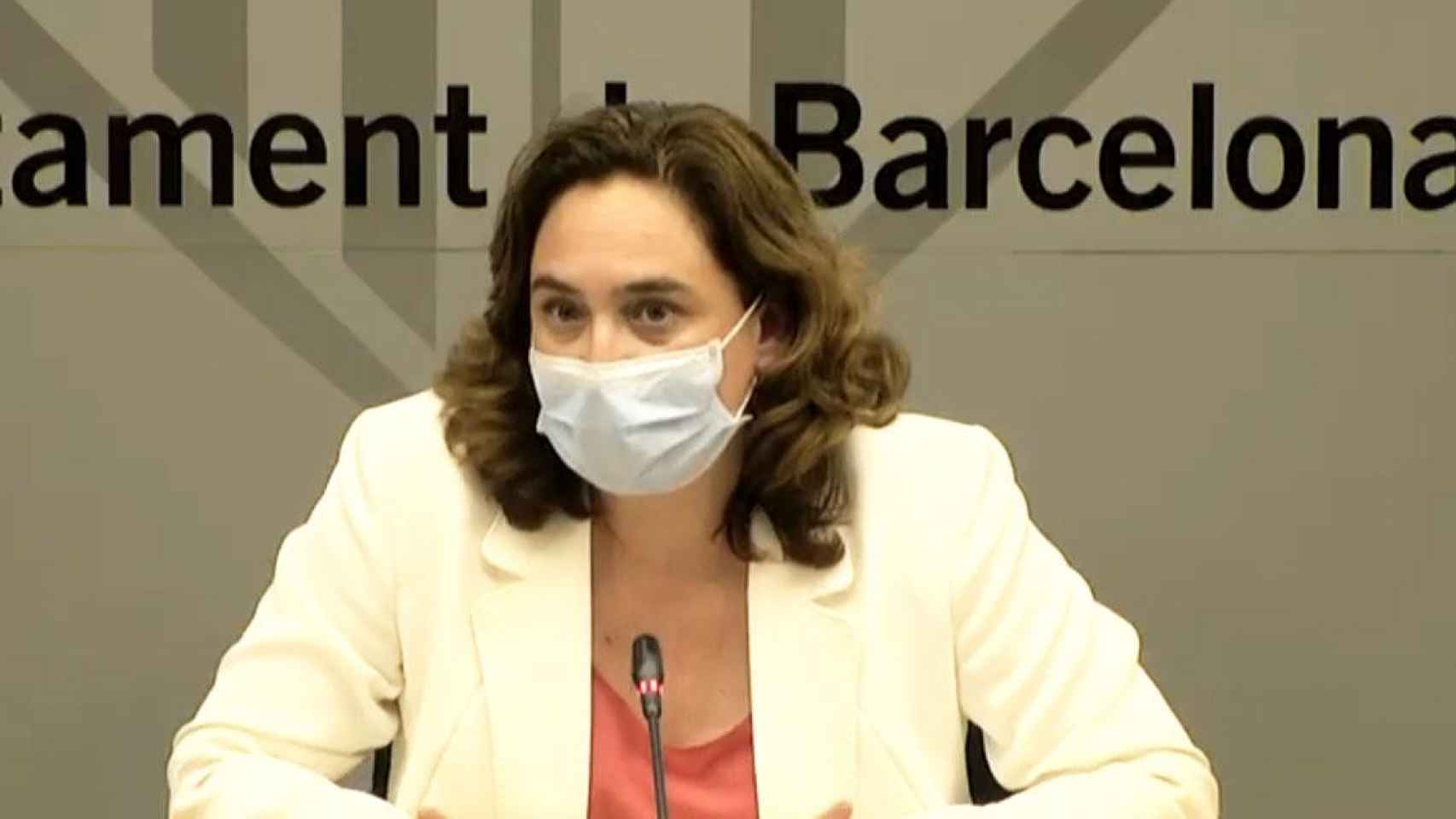 Procicat. Ada Colau, alcaldesa de Barcelona, dando cuenta de las nuevas restricciones por el coronavirus / CG