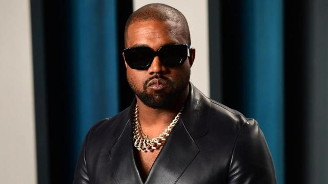 Kanye West lanza una colección cápsula junto a Balenciaga /EP