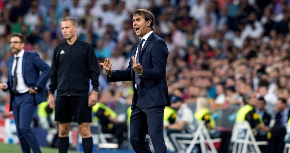 Una foto de archivo de Julen Lopetegui en el banquillo del Bernabéu / EFE