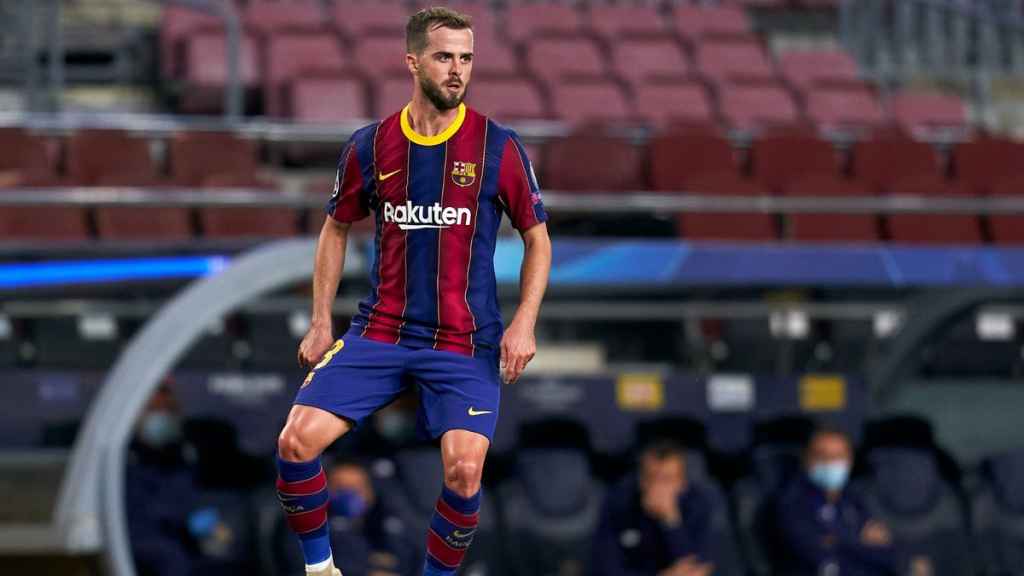 Pjanic, en un partido con el Barça | EFE