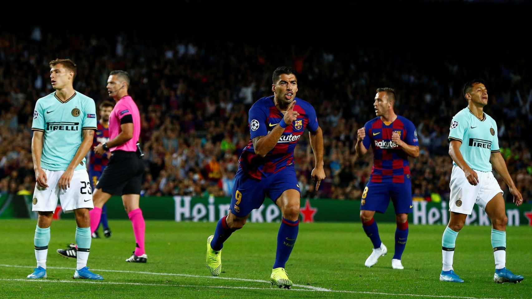 Luis Suárez celebra su primer gol contra el Inter / EFE