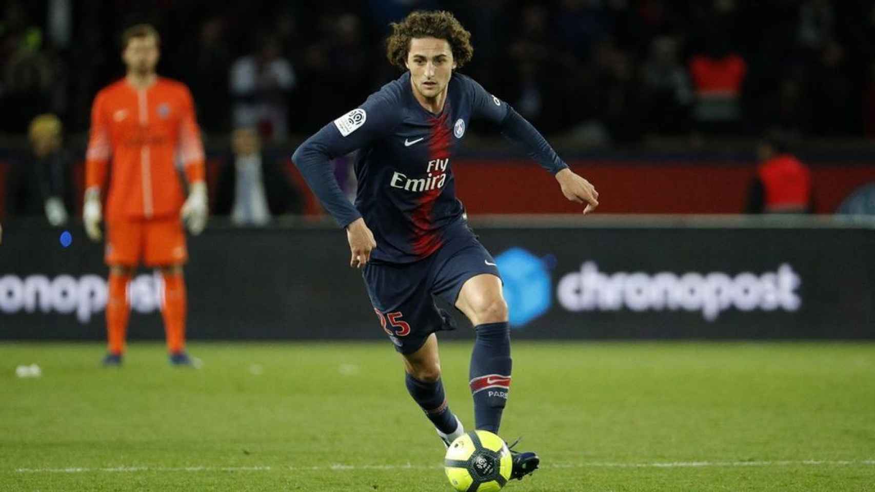 Una foto de Adrien Rabiot con el PSG / EFE