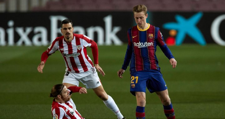 Frenkie de Jong jugando con el Barça contra el Athletic Club / EFE