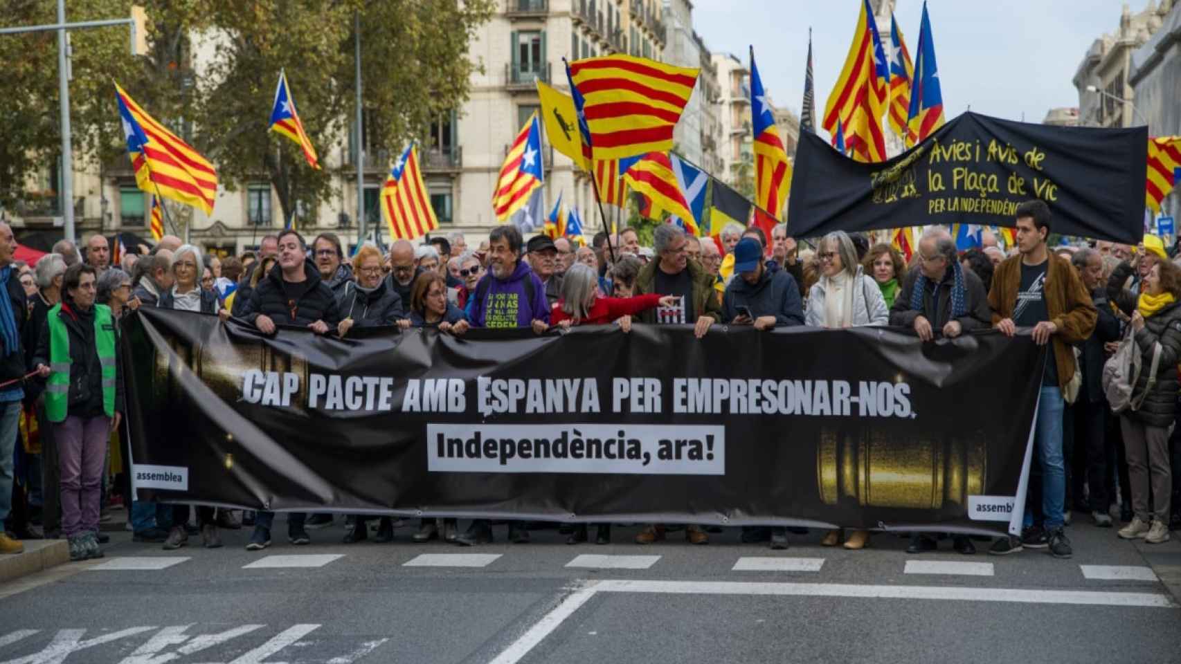 La manifestación en contra de la reforma de la sedición enfrenta al Govern y a la ANC / EUROPA PRESS